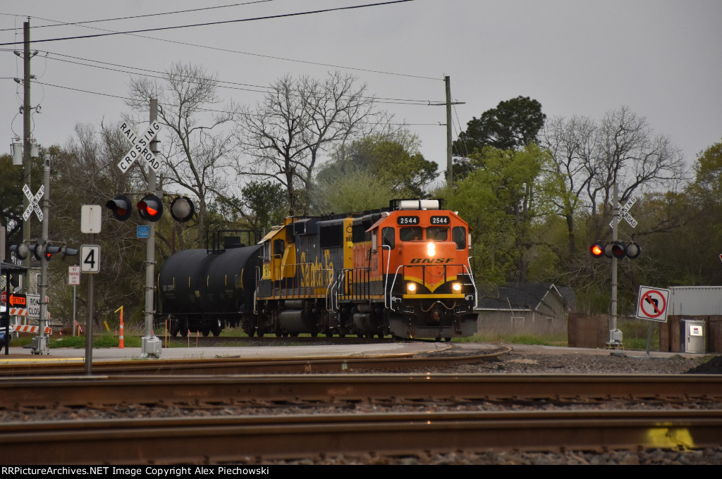 BNSF 2544